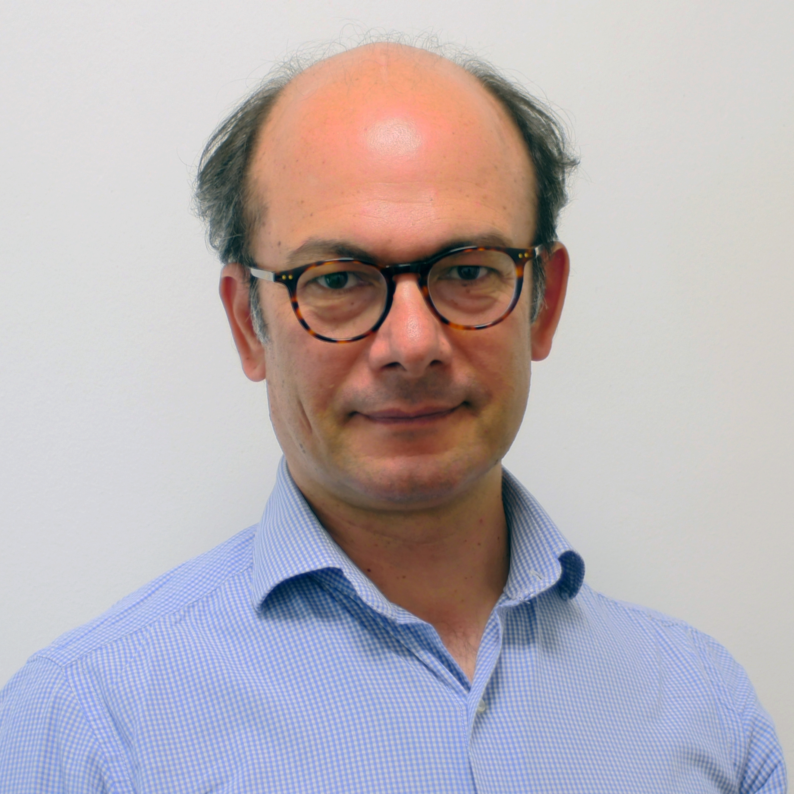 Hugo<br>Muñoz